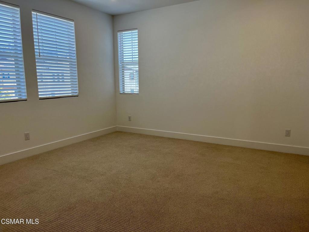 740 Edward Scholle Drive Property Photo 14