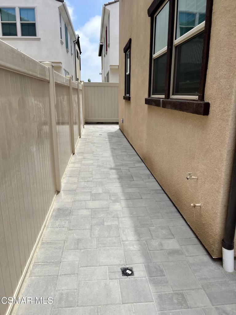 740 Edward Scholle Drive Property Photo 27