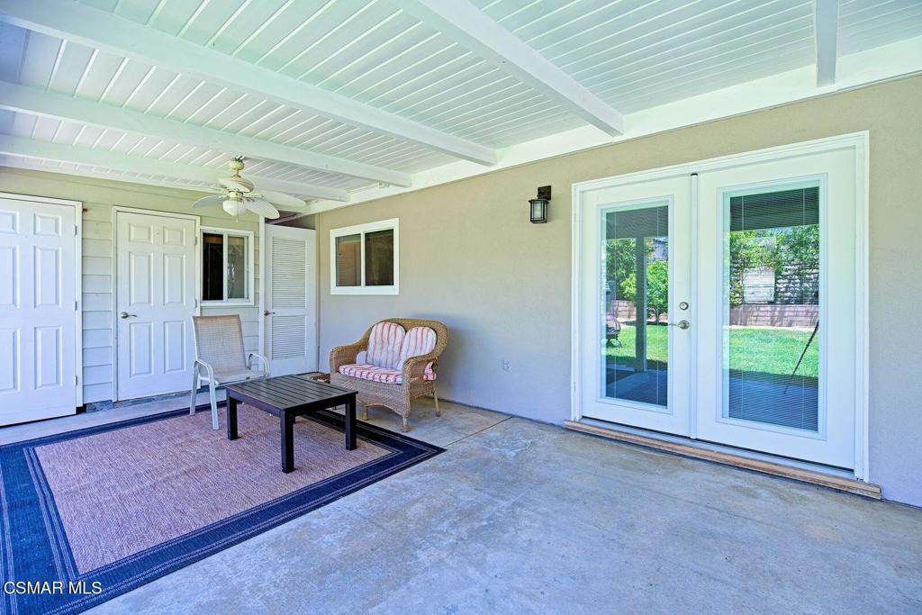 10041 Oso Avenue Property Photo 32