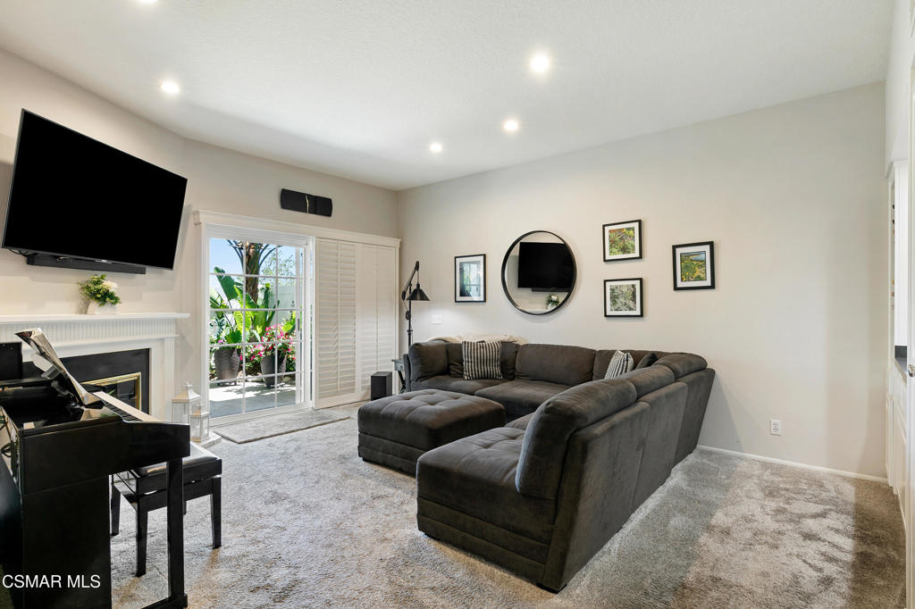 31015 Lexington Way Property Photo 14