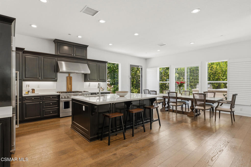 20753 W Deer Grass Court Property Photo 8
