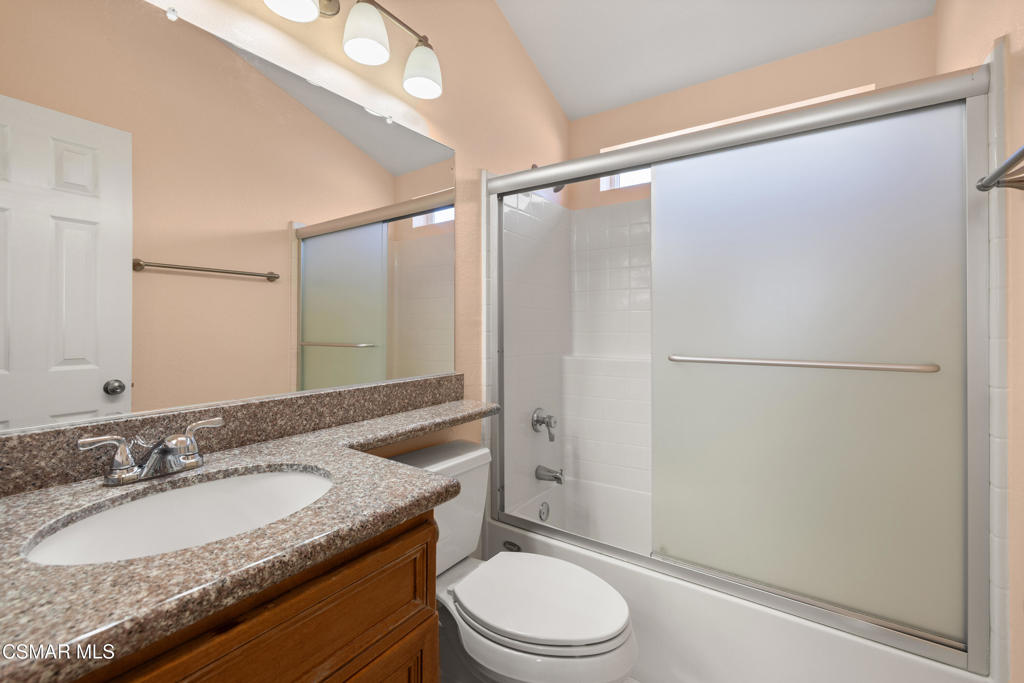 246 Dinsmore Drive 40 Property Photo 13