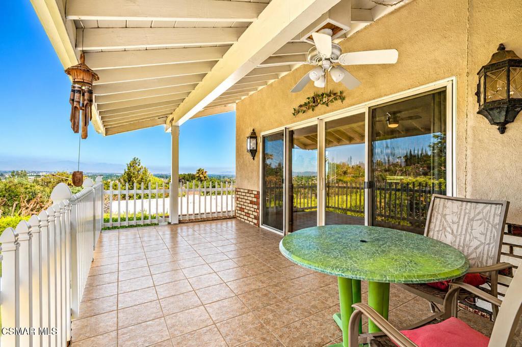 22109 Gresham Street Property Photo 18