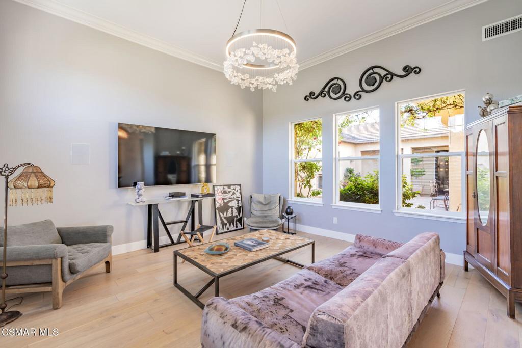 5445 Via Nicola Property Photo 3