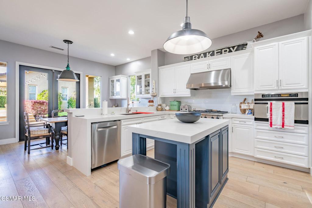 5445 Via Nicola Property Photo 6
