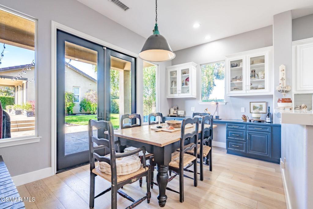 5445 Via Nicola Property Photo 8