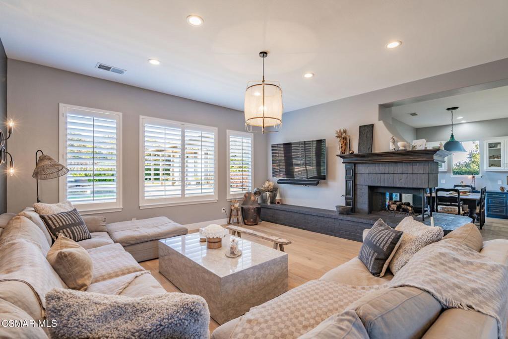 5445 Via Nicola Property Photo 11
