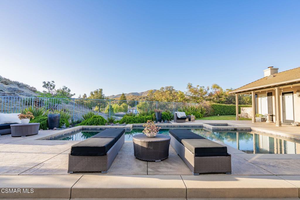 5445 Via Nicola Property Photo 25