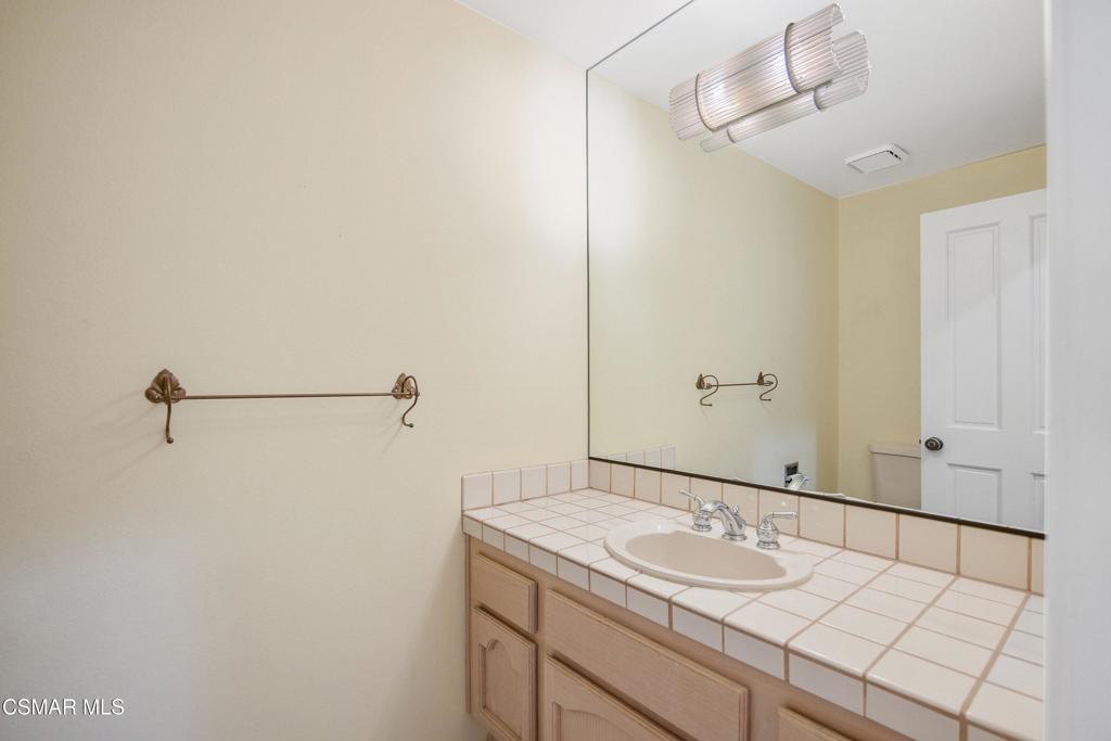 5490 Wembly Avenue Property Photo 19