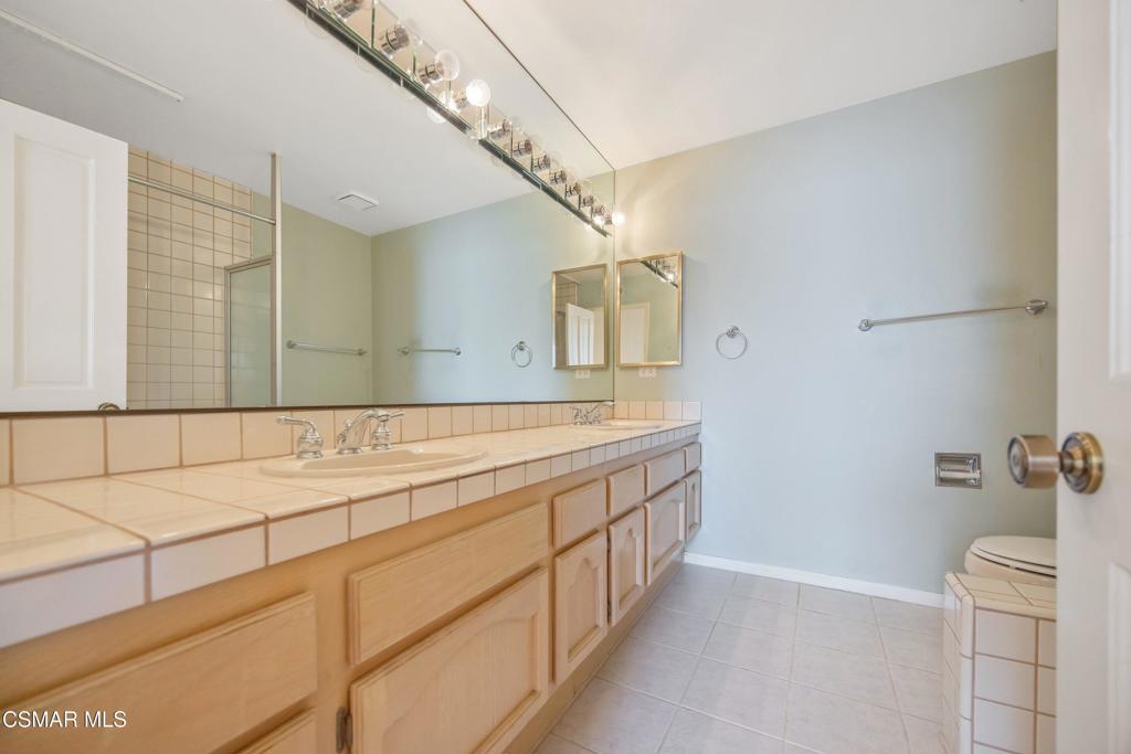 5490 Wembly Avenue Property Photo 22