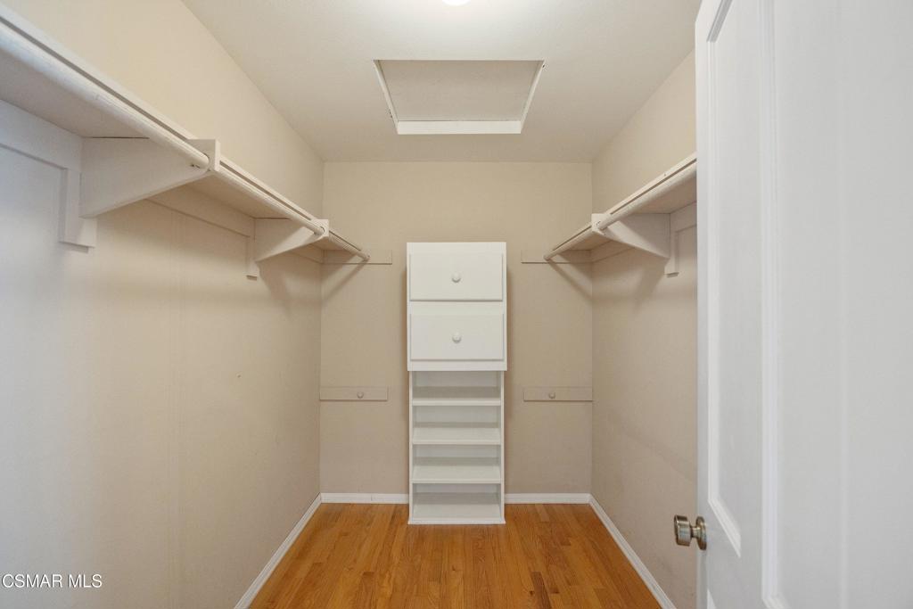 5490 Wembly Avenue Property Photo 26