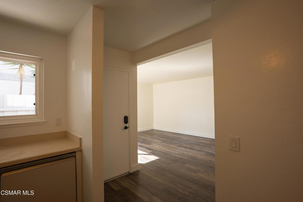 2511 E Harbor Boulevard 1 Property Photo 5