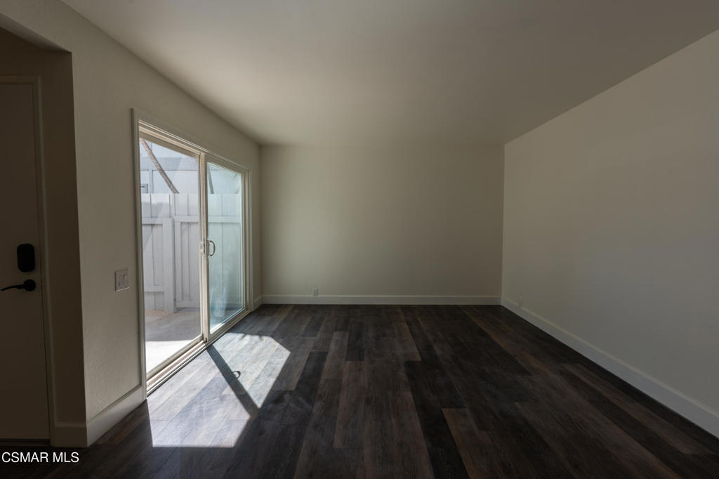 2511 E Harbor Boulevard 1 Property Photo 8