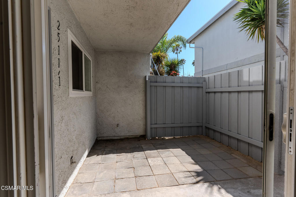 2511 E Harbor Boulevard 1 Property Photo 10