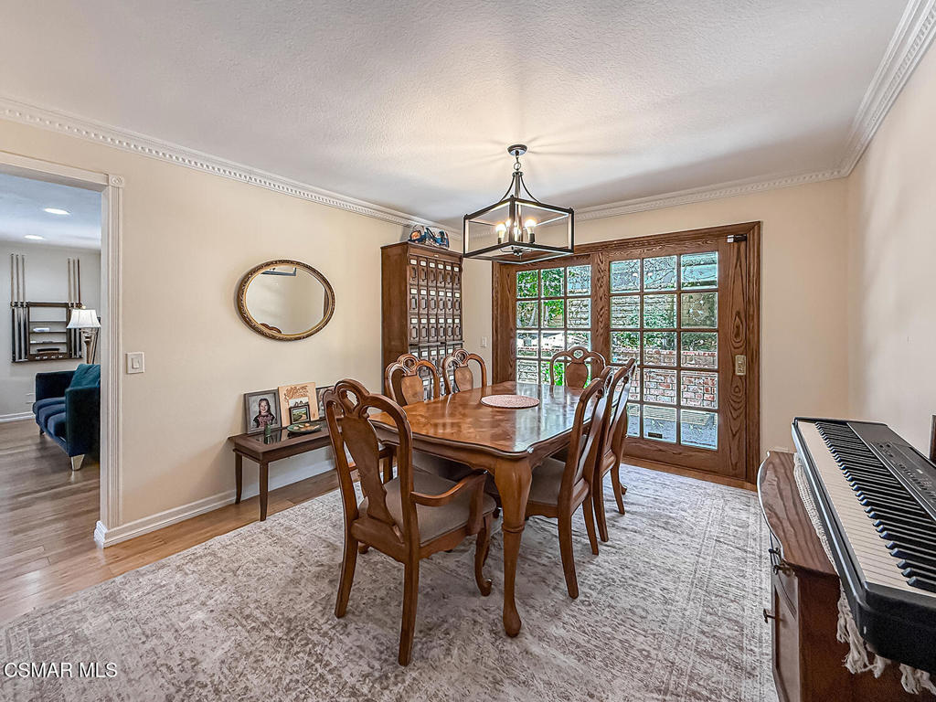 2111 Peak Place Property Photo 15