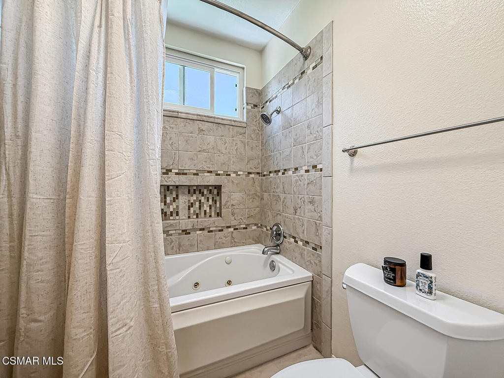 2111 Peak Place Property Photo 35