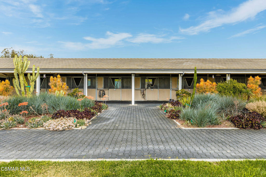 4900 Sand Canyon Road Property Photo 43