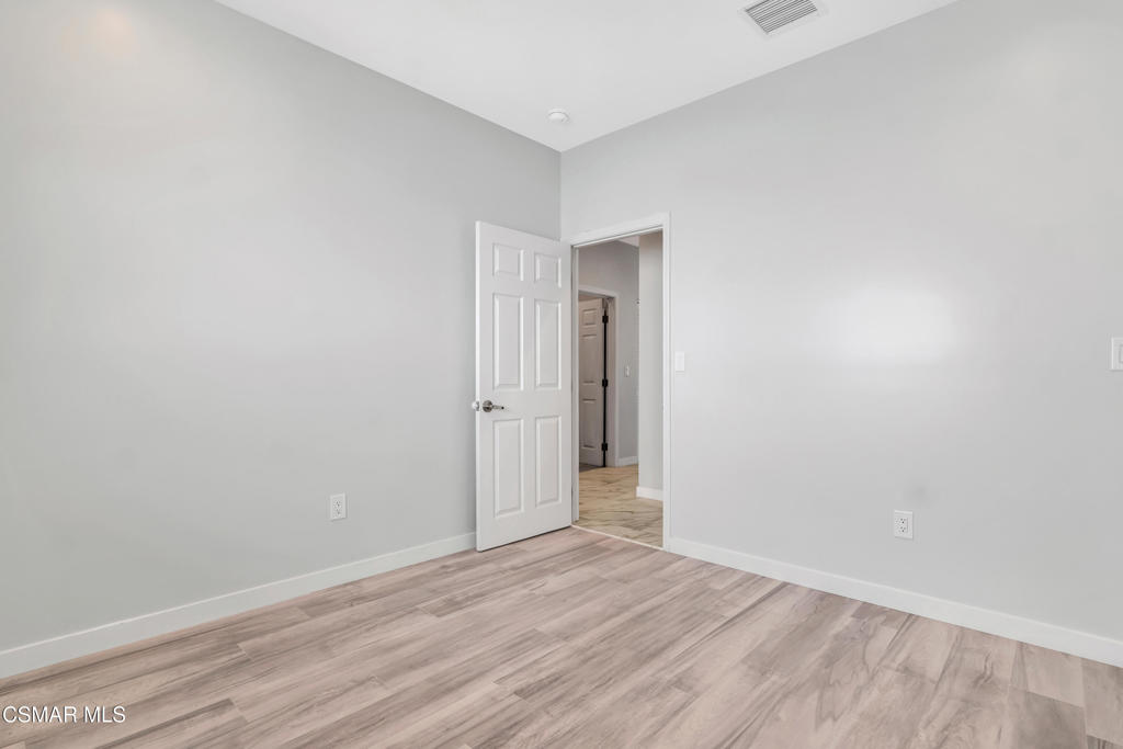 955 Brossard Drive Property Photo 31