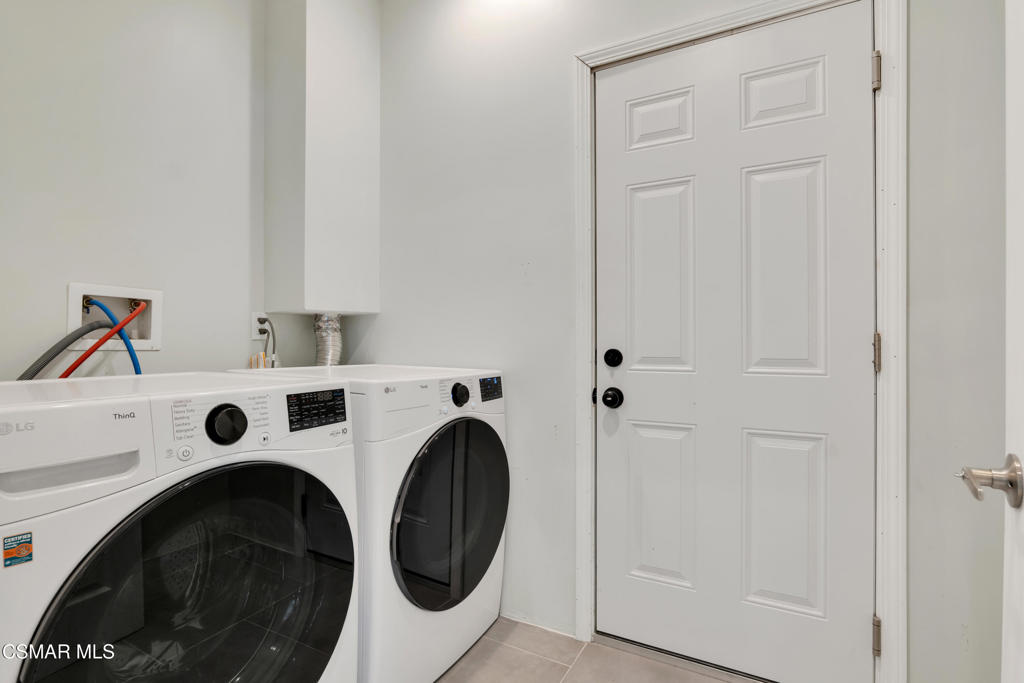 955 Brossard Drive Property Photo 32