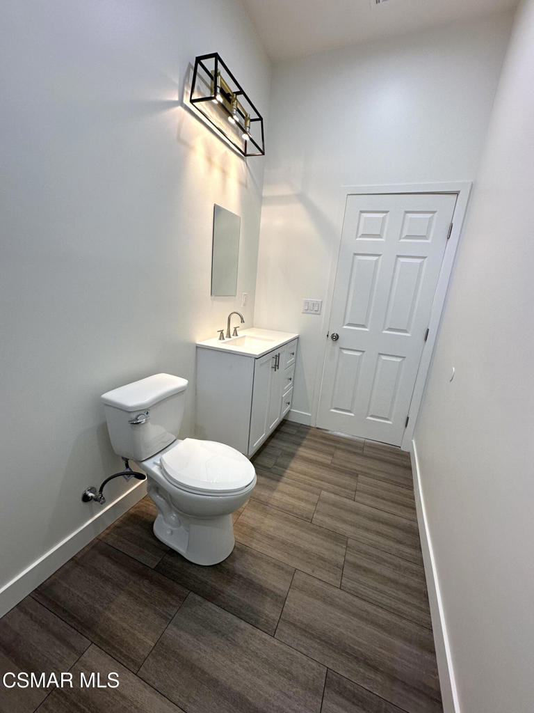 226002818 Property Photo 16