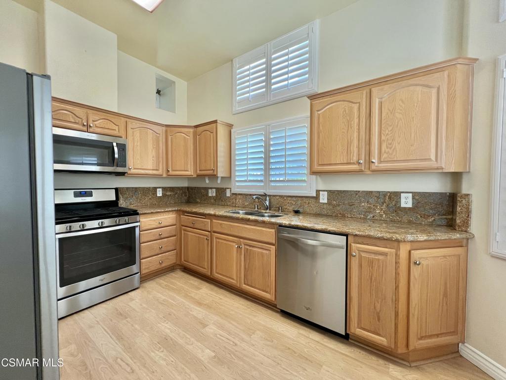 255 Skyline Drive Property Photo 7