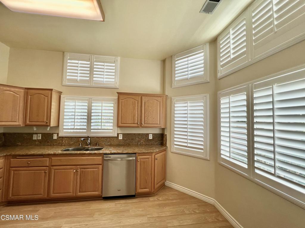 255 Skyline Drive Property Photo 8