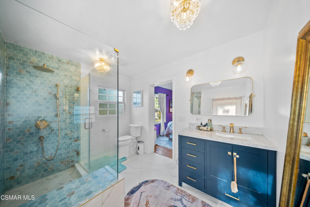 20428 Roscoe Boulevard Property Photo 19