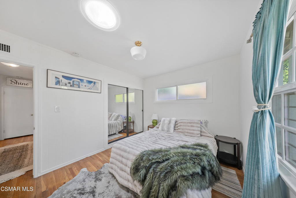 20428 Roscoe Boulevard Property Photo 23