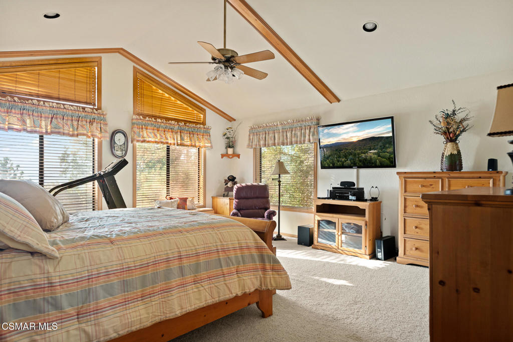 27454 Matterhorn Drive Property Photo 11