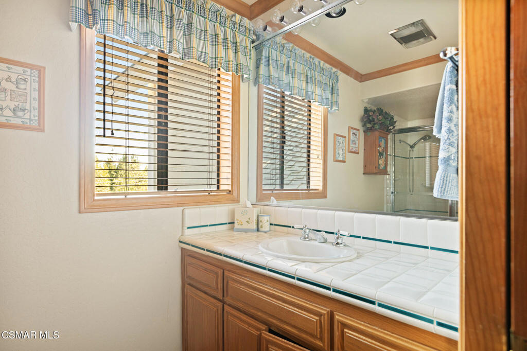 27454 Matterhorn Drive Property Photo 20