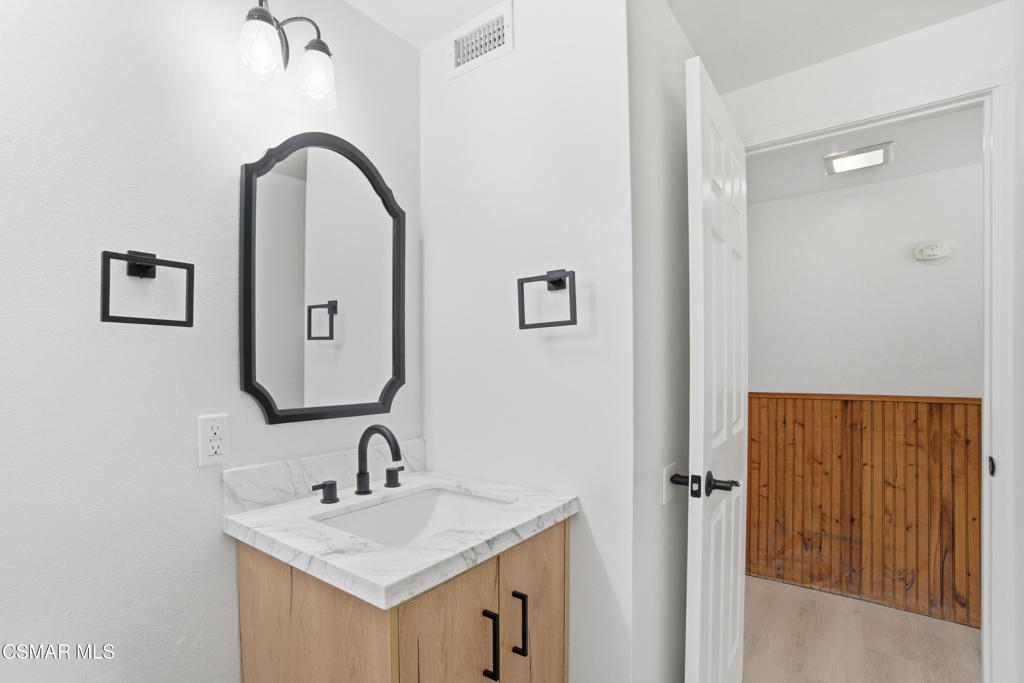 2183 E Chesterton Street Property Photo 23