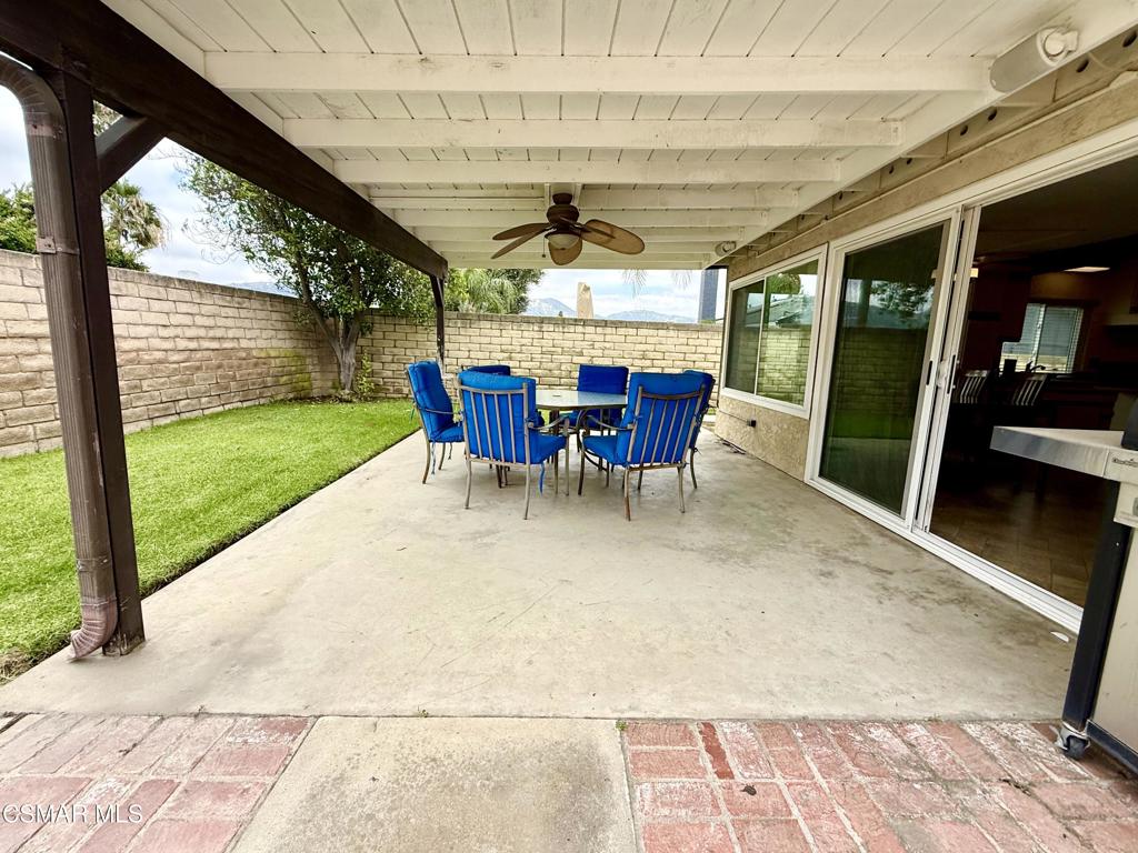 2392 Alscot Avenue Property Photo 8