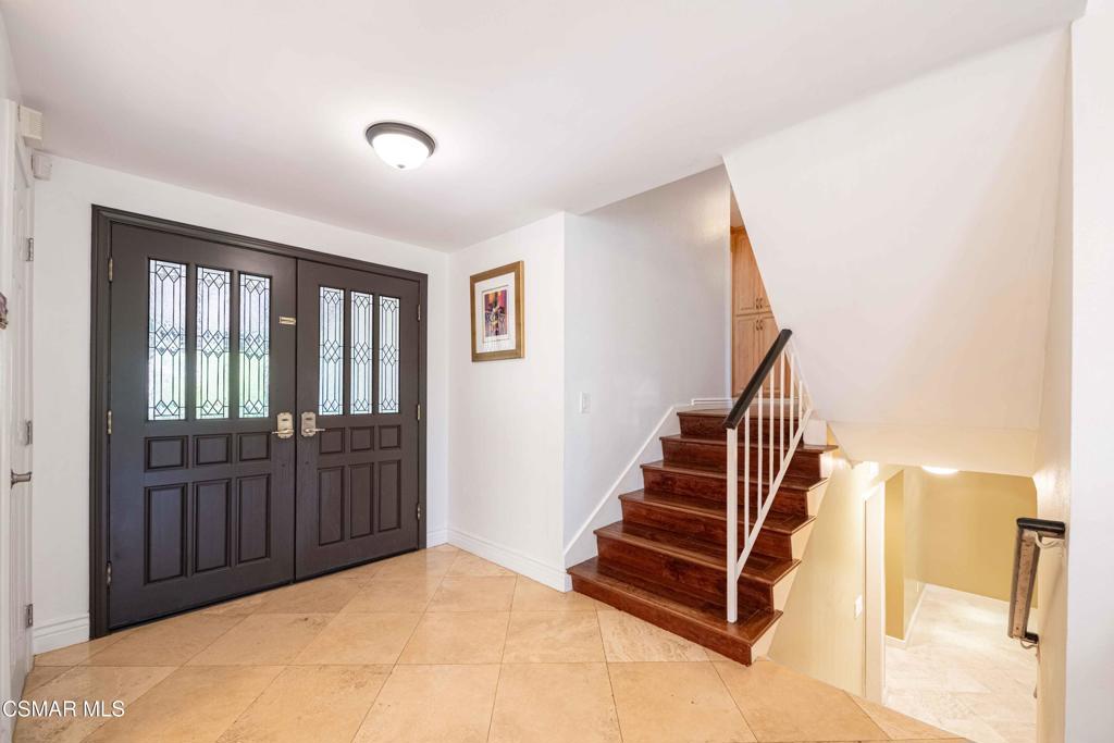 5533 Modena Place Property Photo 8