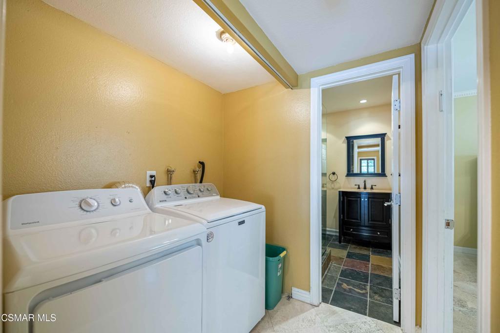 5533 Modena Place Property Photo 28