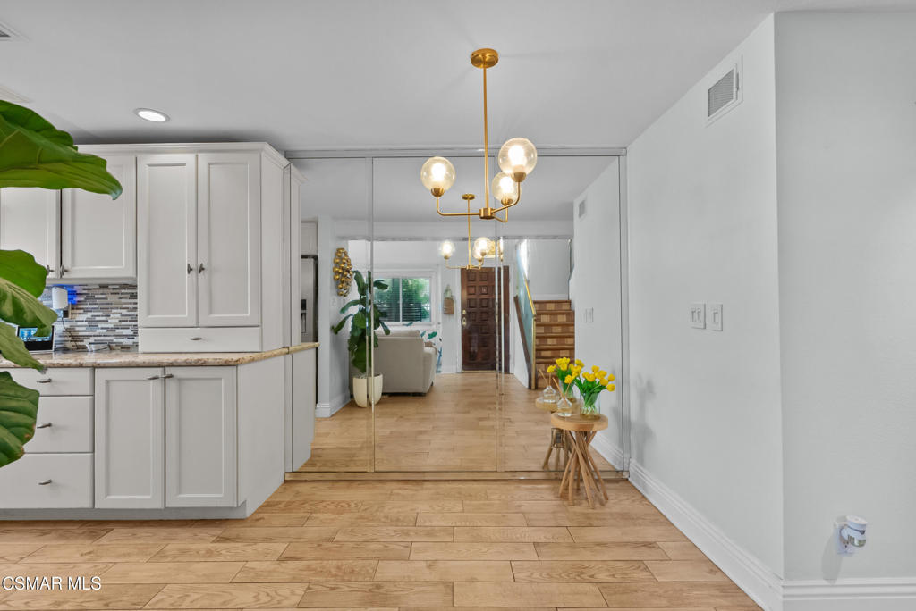 1640 Pierside Lane Property Photo 11