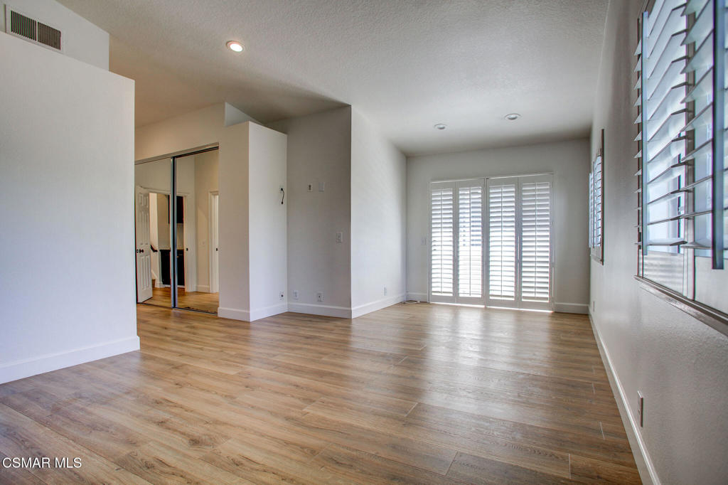 30973 Lexington Way Property Photo 8