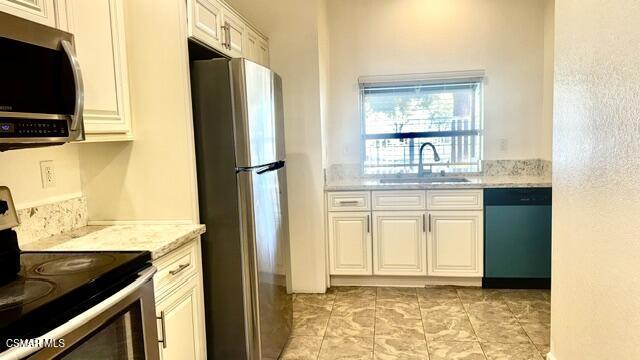 688 Indian Oak Lane 107 Property Photo 5