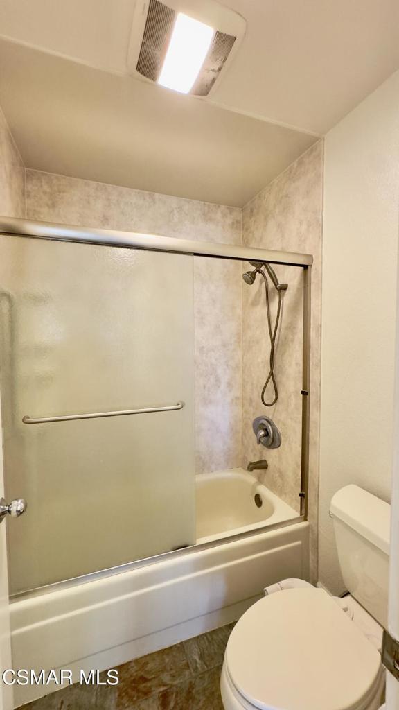 688 Indian Oak Lane 107 Property Photo 11