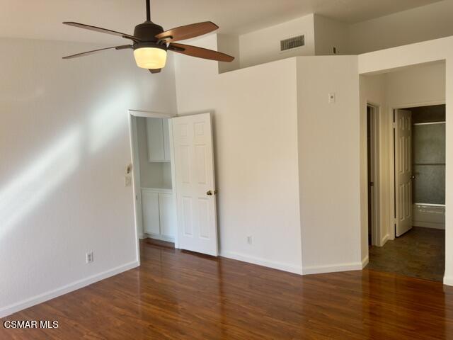 688 Indian Oak Lane 107 Property Photo 14