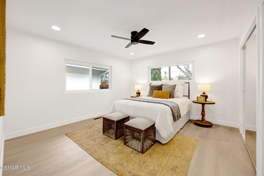 1154 La Jolla Drive Property Photo 43
