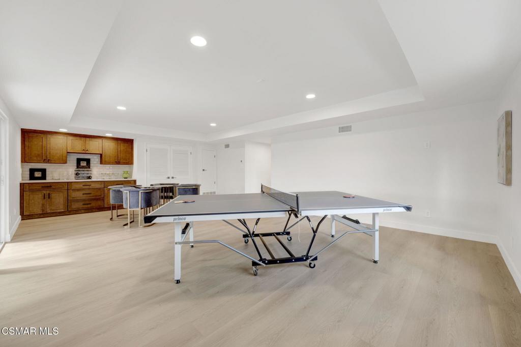 1154 La Jolla Drive Property Photo 46