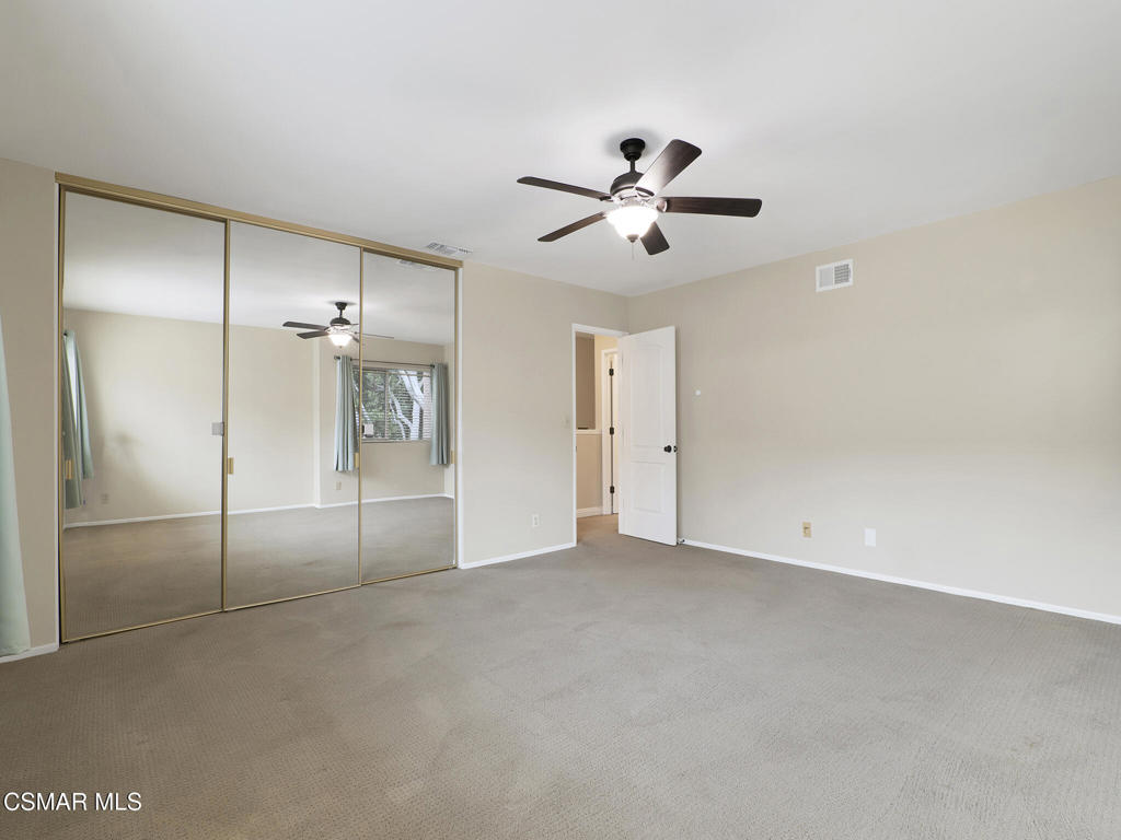 2162 Euclid Avenue Property Photo 13