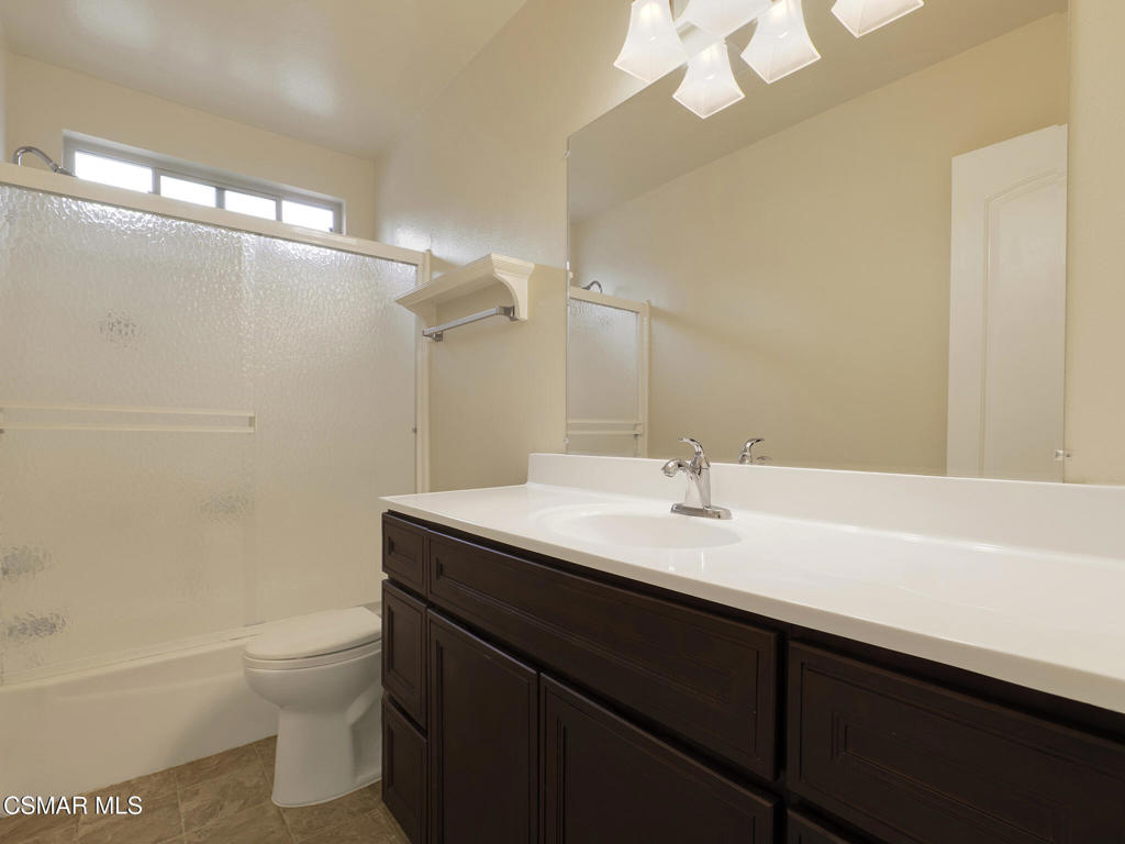 2162 Euclid Avenue Property Photo 14