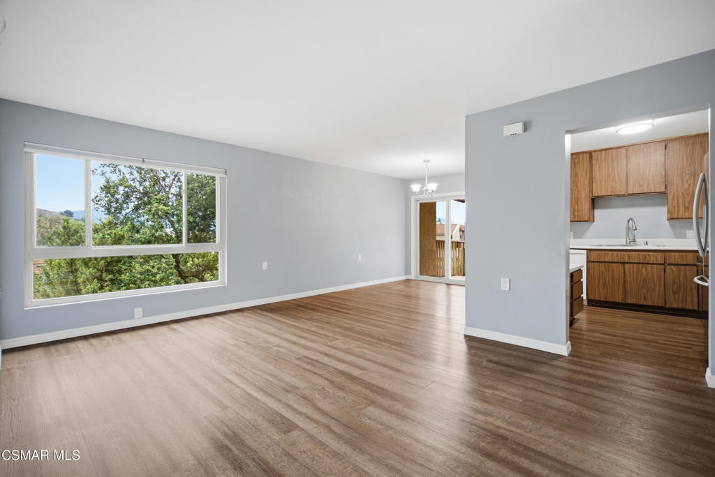 286 Oakleaf Drive 37 Property Photo 2