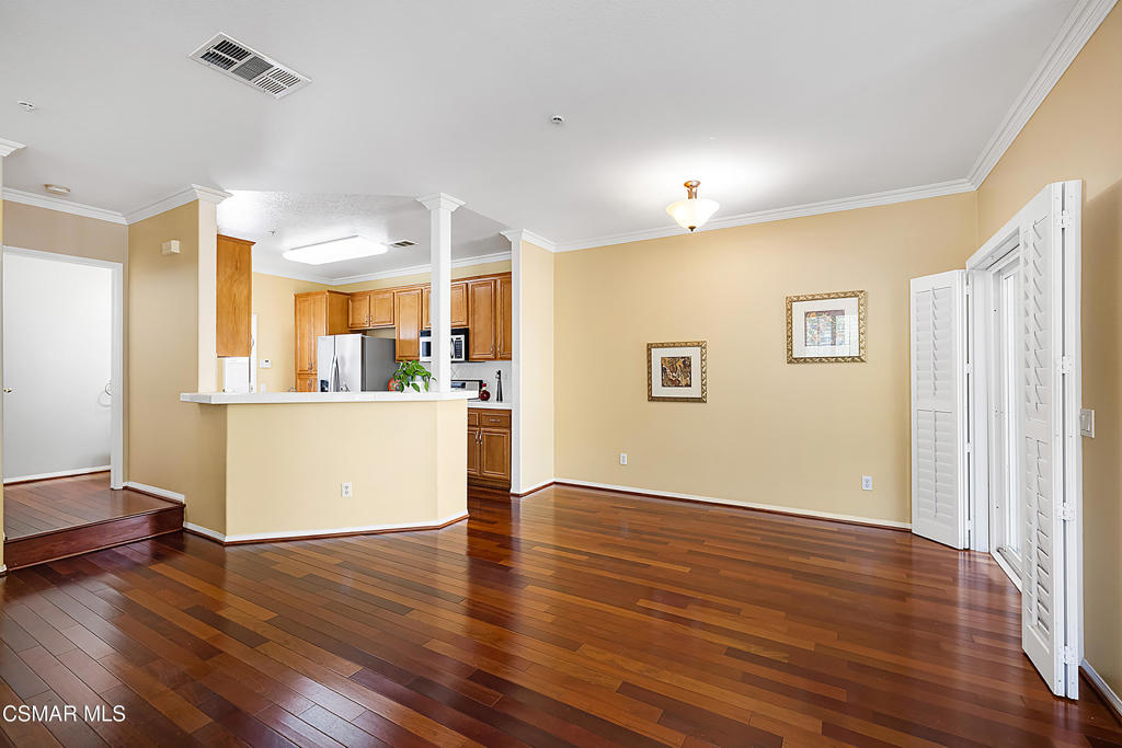1325 Ashton Park Lane Property Photo 8