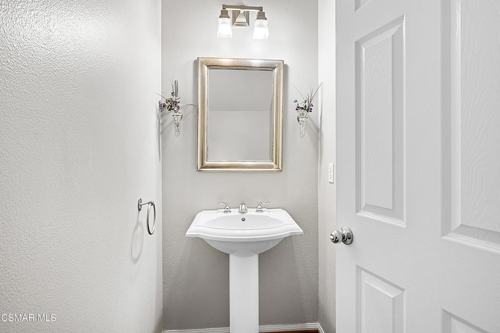 1325 Ashton Park Lane Property Photo 11