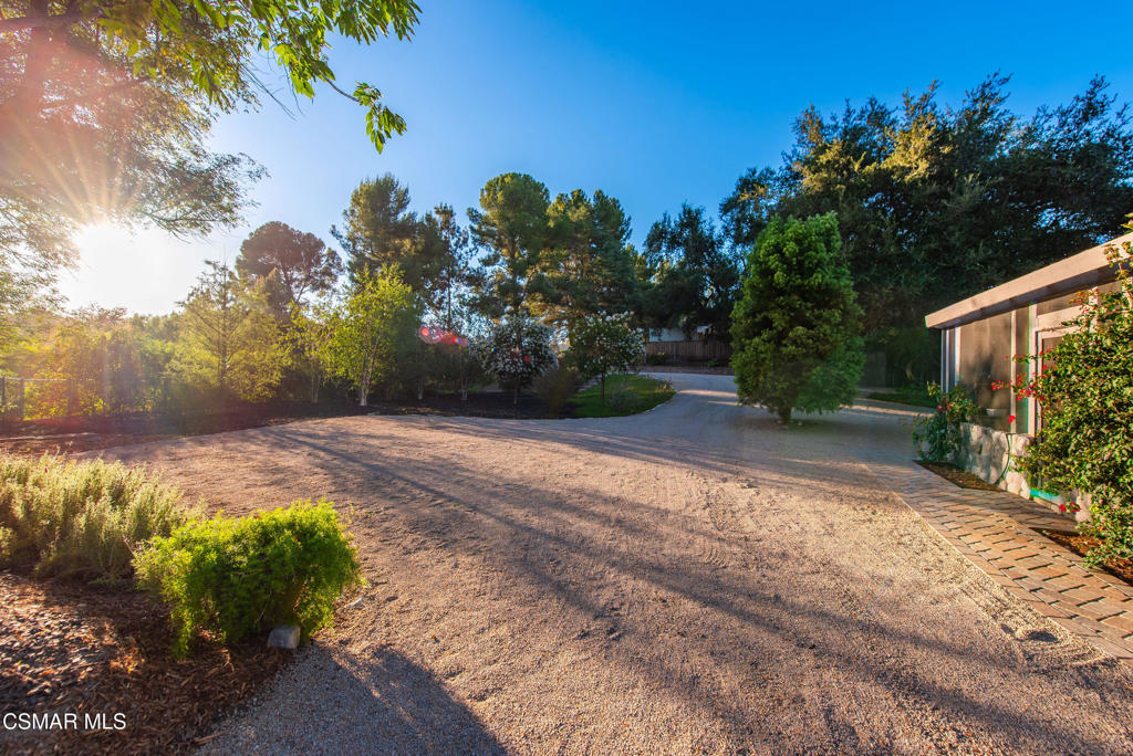 5676 Colodny Drive Property Photo 21