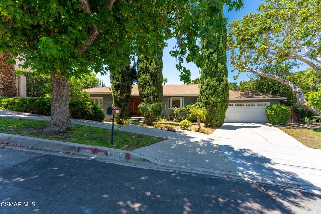 5919 Rolling Road Property Photo 1