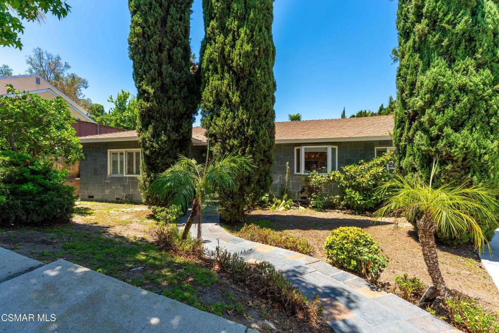 5919 Rolling Road Property Photo 2