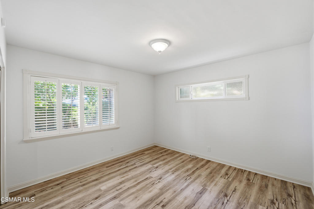 5919 Rolling Road Property Photo 13